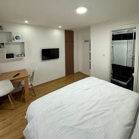Apartmani Go ブゴイノ エクステリア 写真
