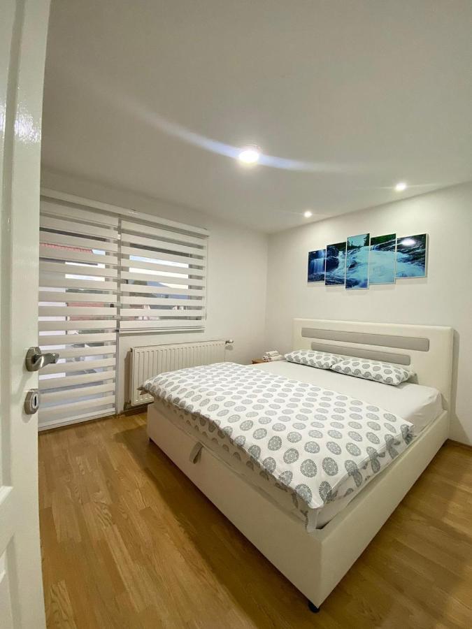 Apartmani Go ブゴイノ エクステリア 写真