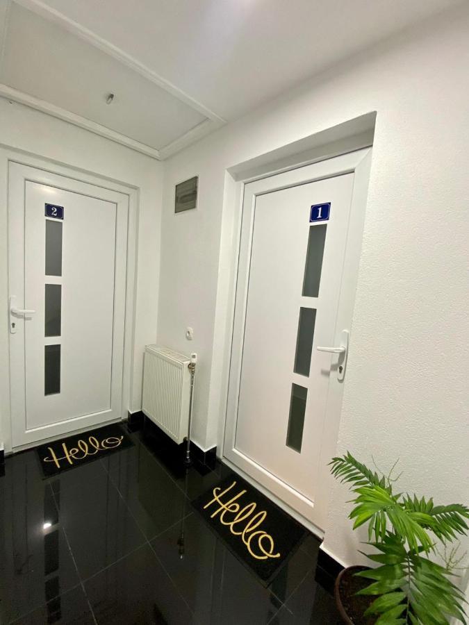 Apartmani Go ブゴイノ エクステリア 写真