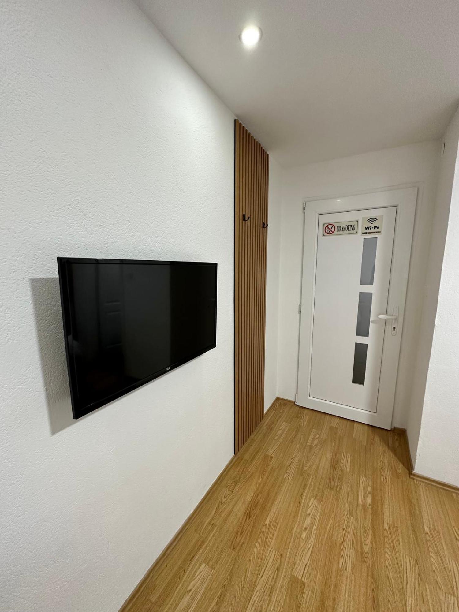 Apartmani Go ブゴイノ エクステリア 写真
